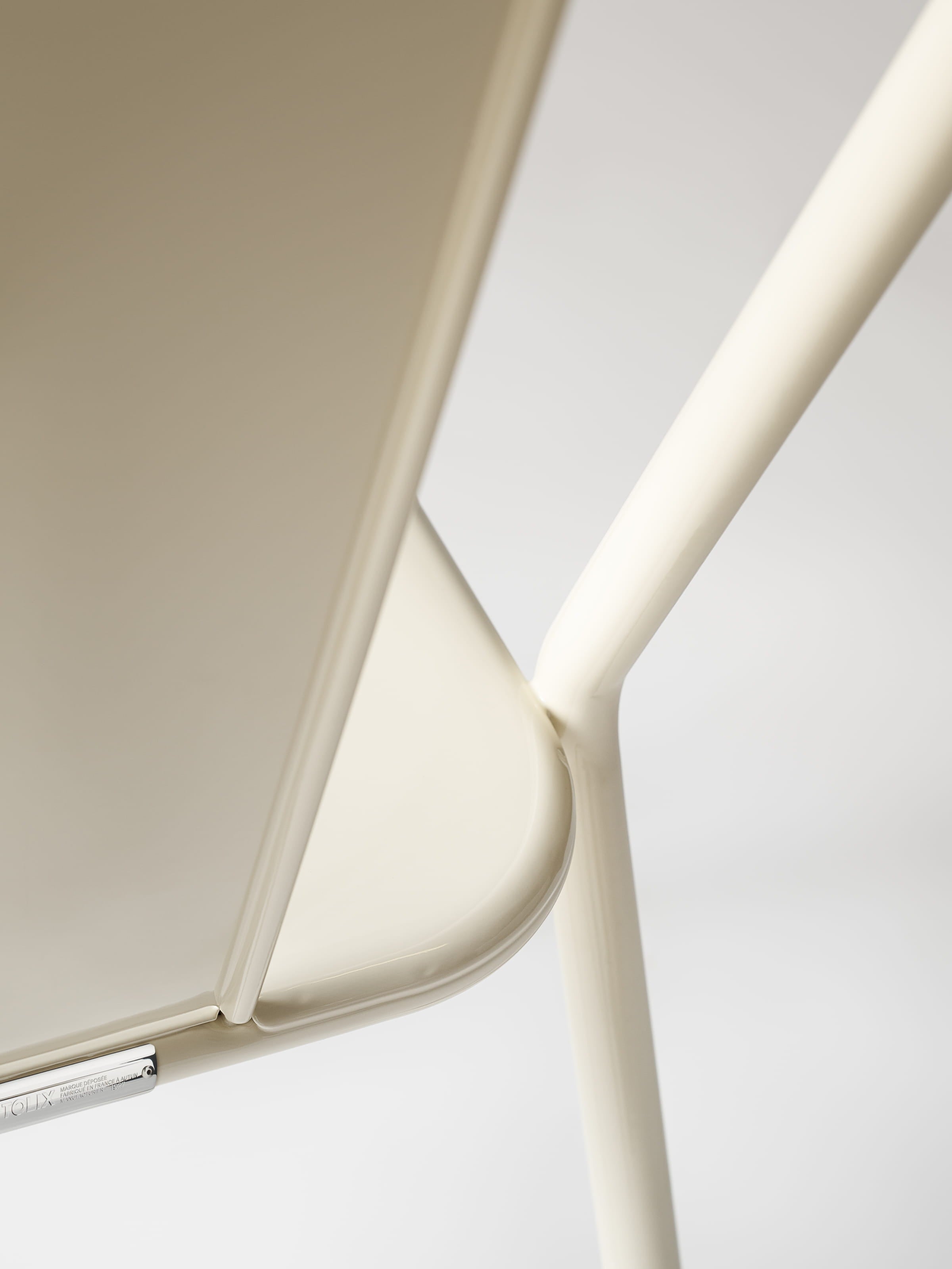 Chaise T37e - Blanc Perlé