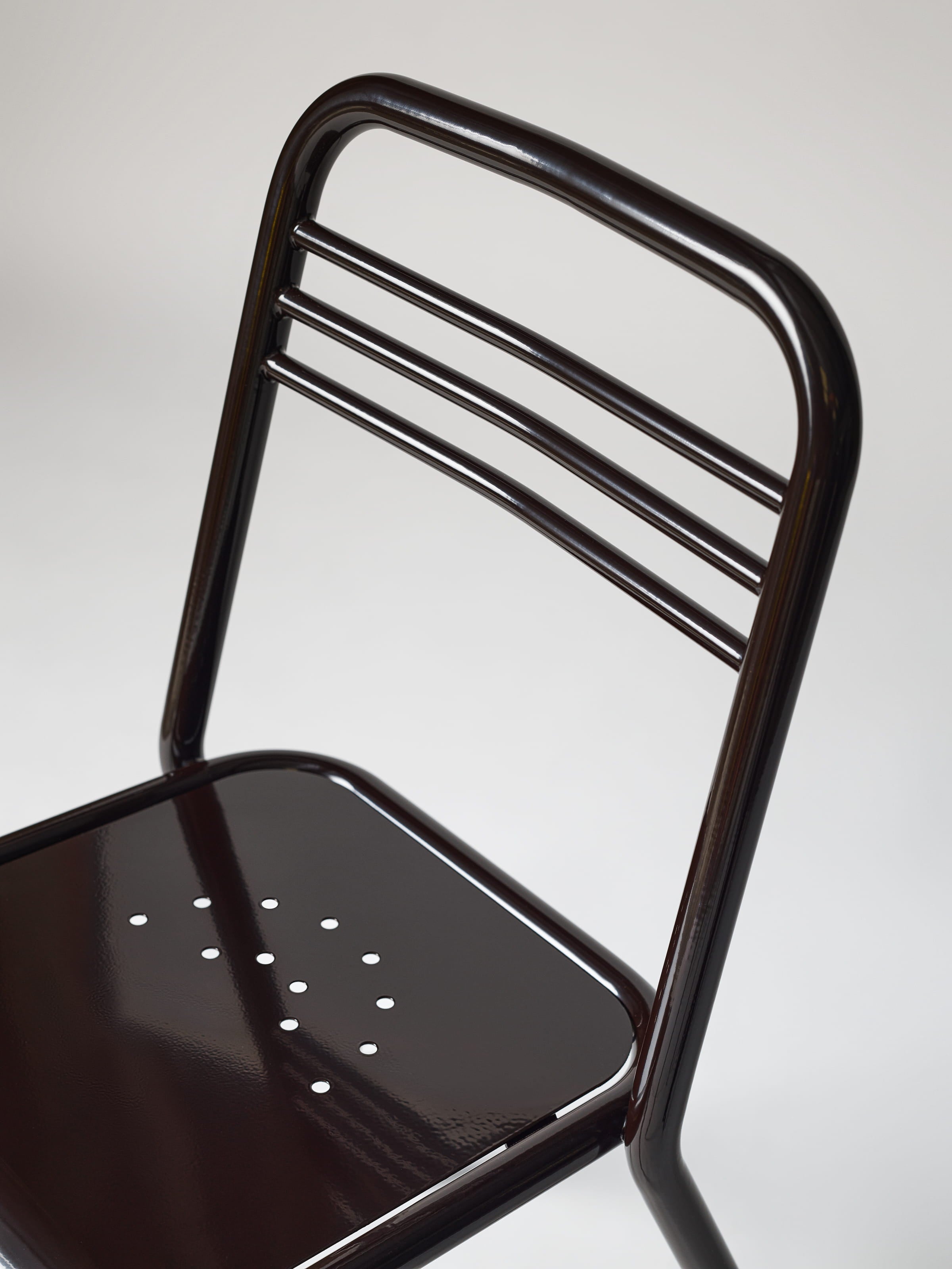 UD Chair - Brown Black