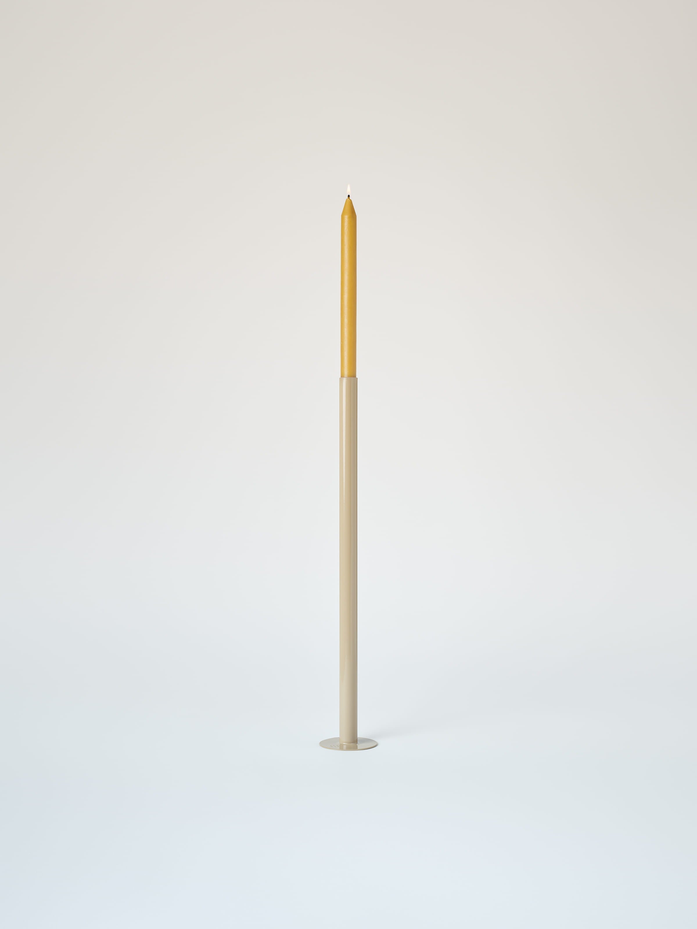 Grand bougeoir avec bougie à la cire d'abeille - Gris Beige