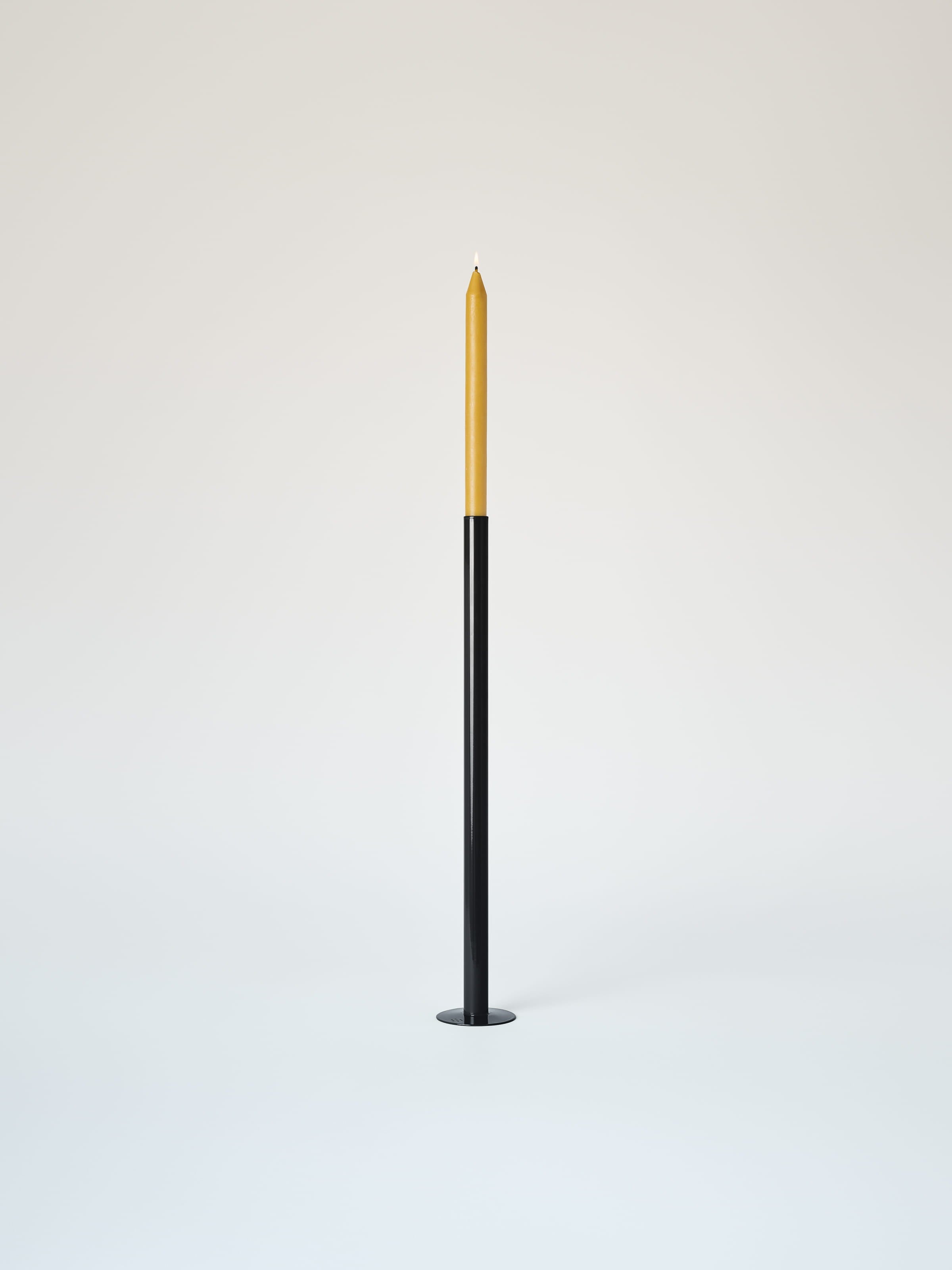 Grand bougeoir avec bougie à la cire d'abeille - Noir Foncé