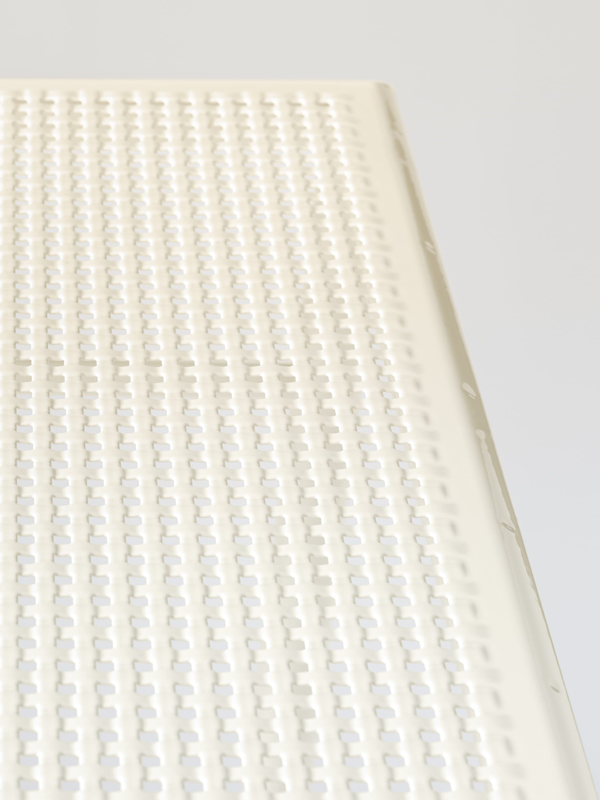 Table café Tressée 60x60 - Blanc Perlé