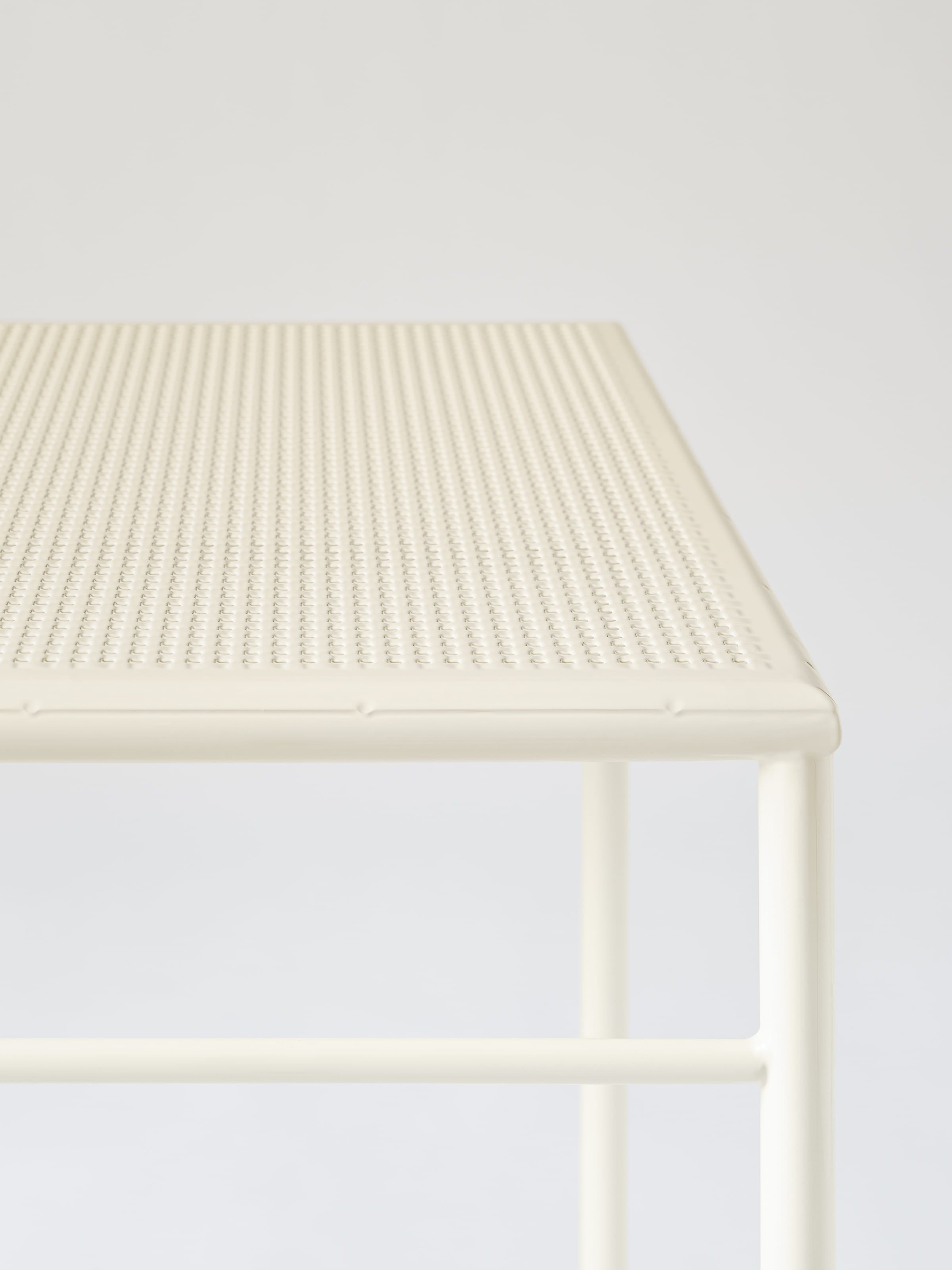 Table café Tressée 60x60 - Blanc Perlé