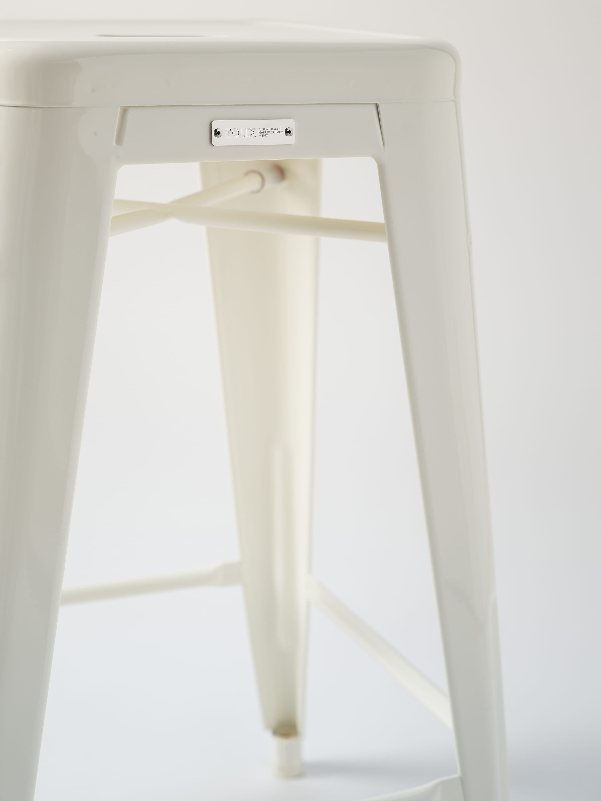 Tabouret H75 - Noir Foncé