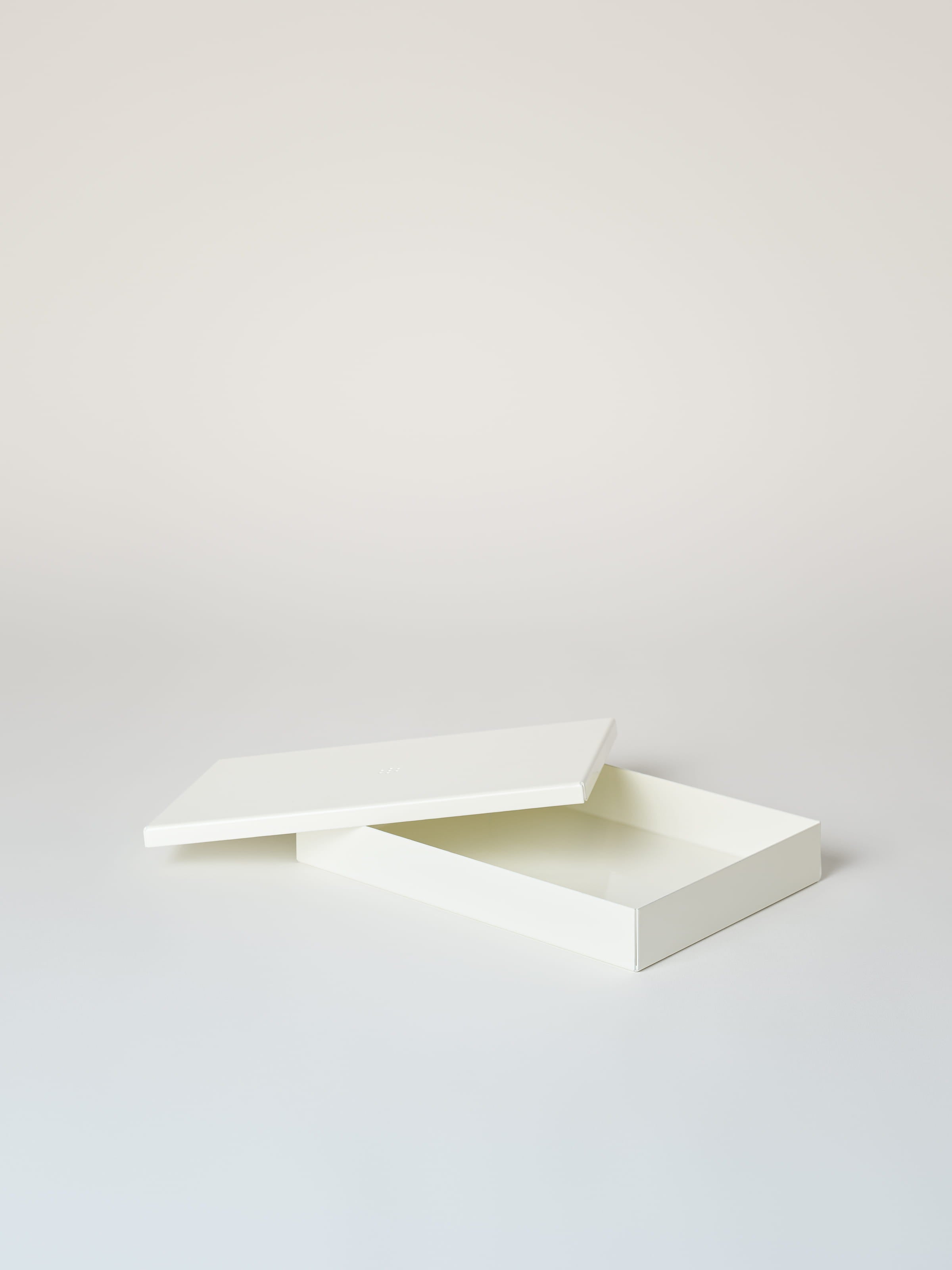Medium-sized metal box - Dark Black