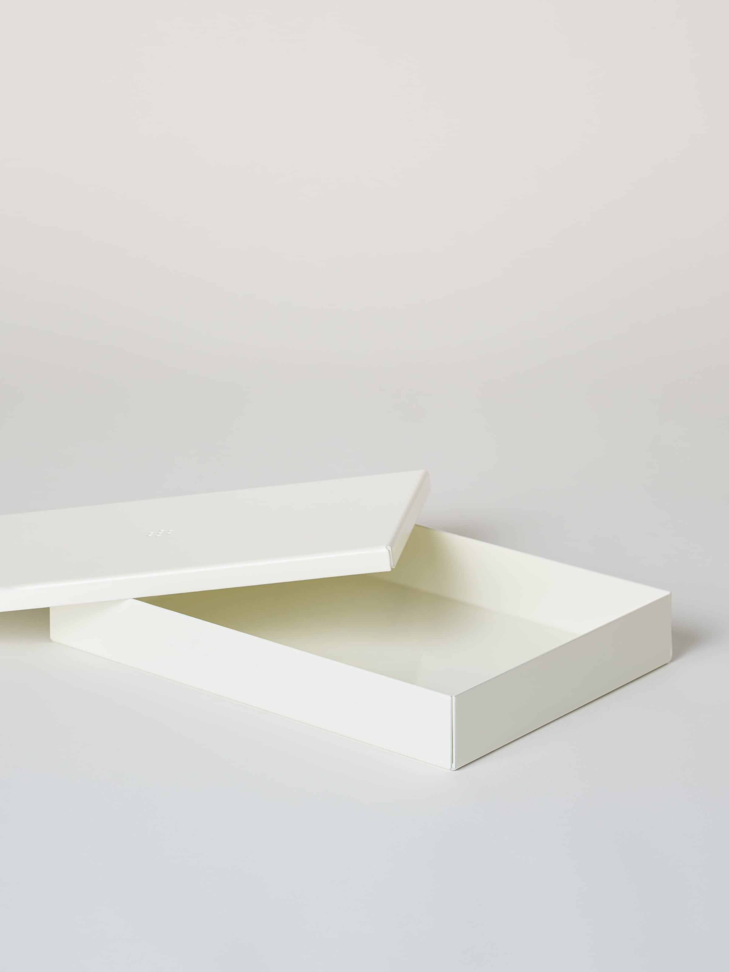 Medium-sized metal box - Grey Beige