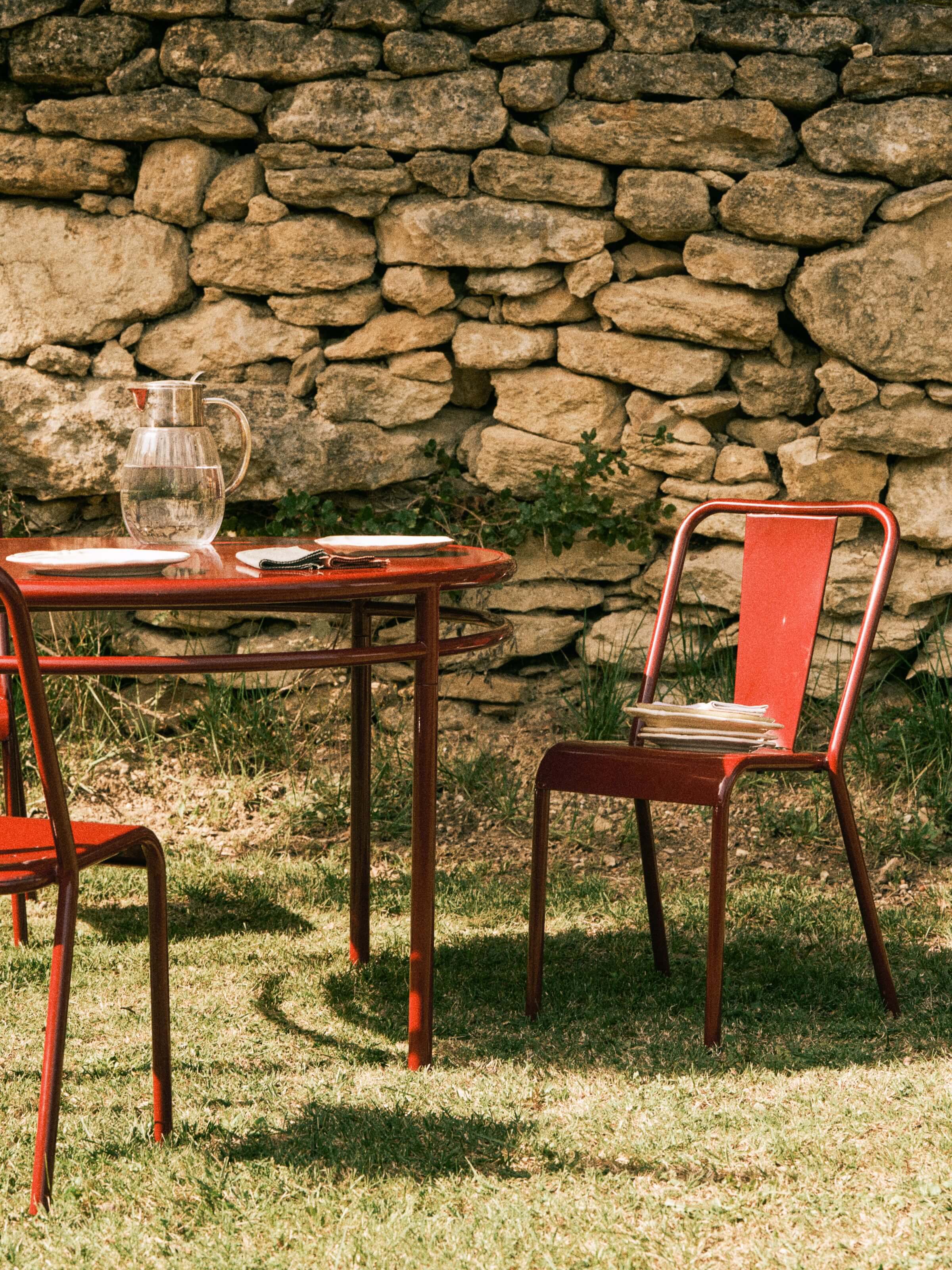 T37e Chair - Wine Red