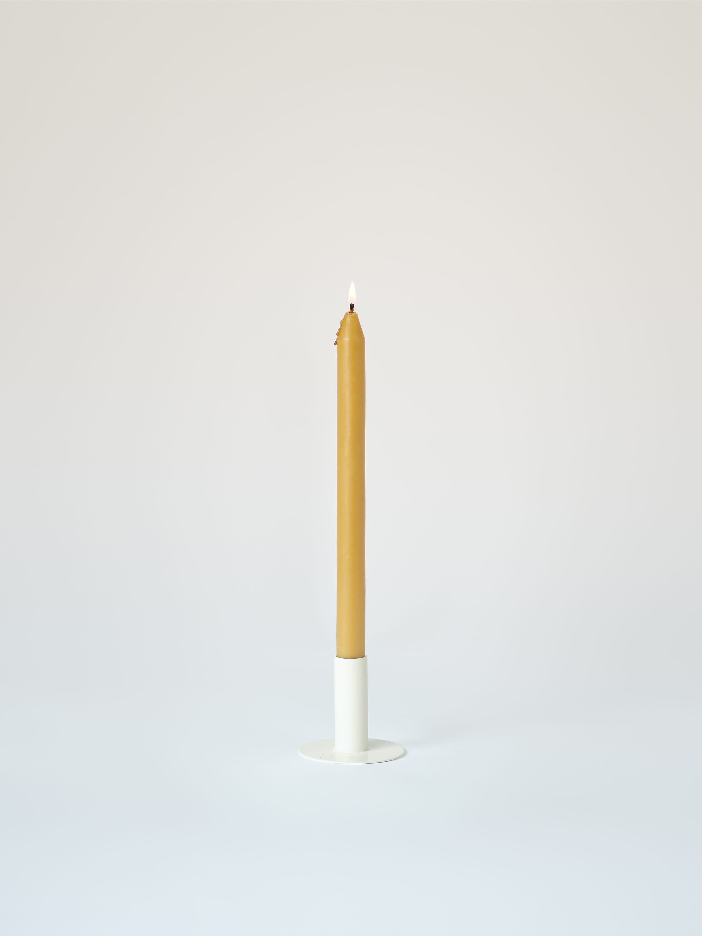 Small candle holder with beeswax candle - Pearly White