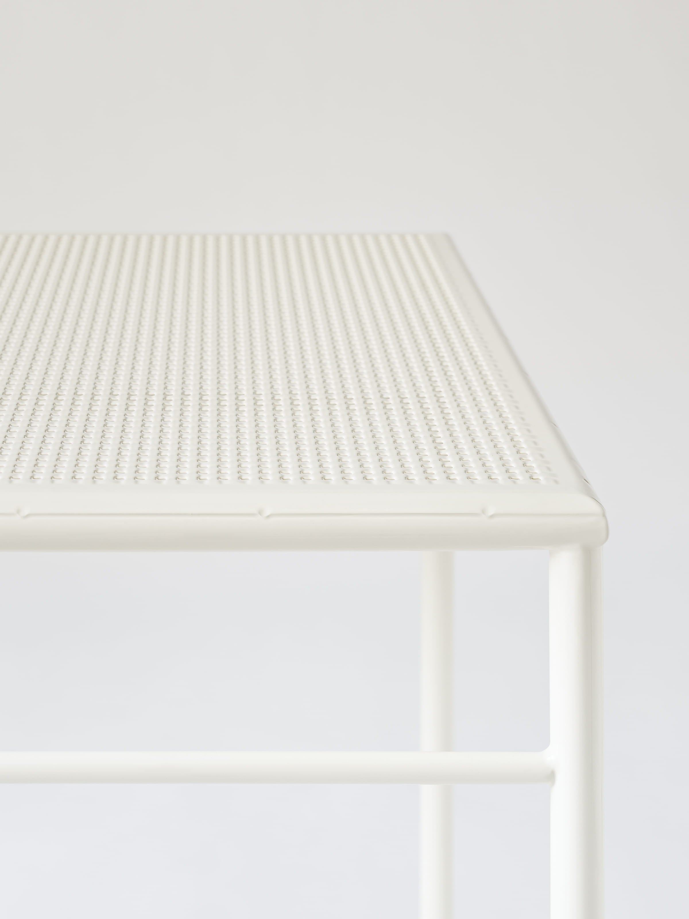 Table café Tressée 60x60 - Rouge Vin