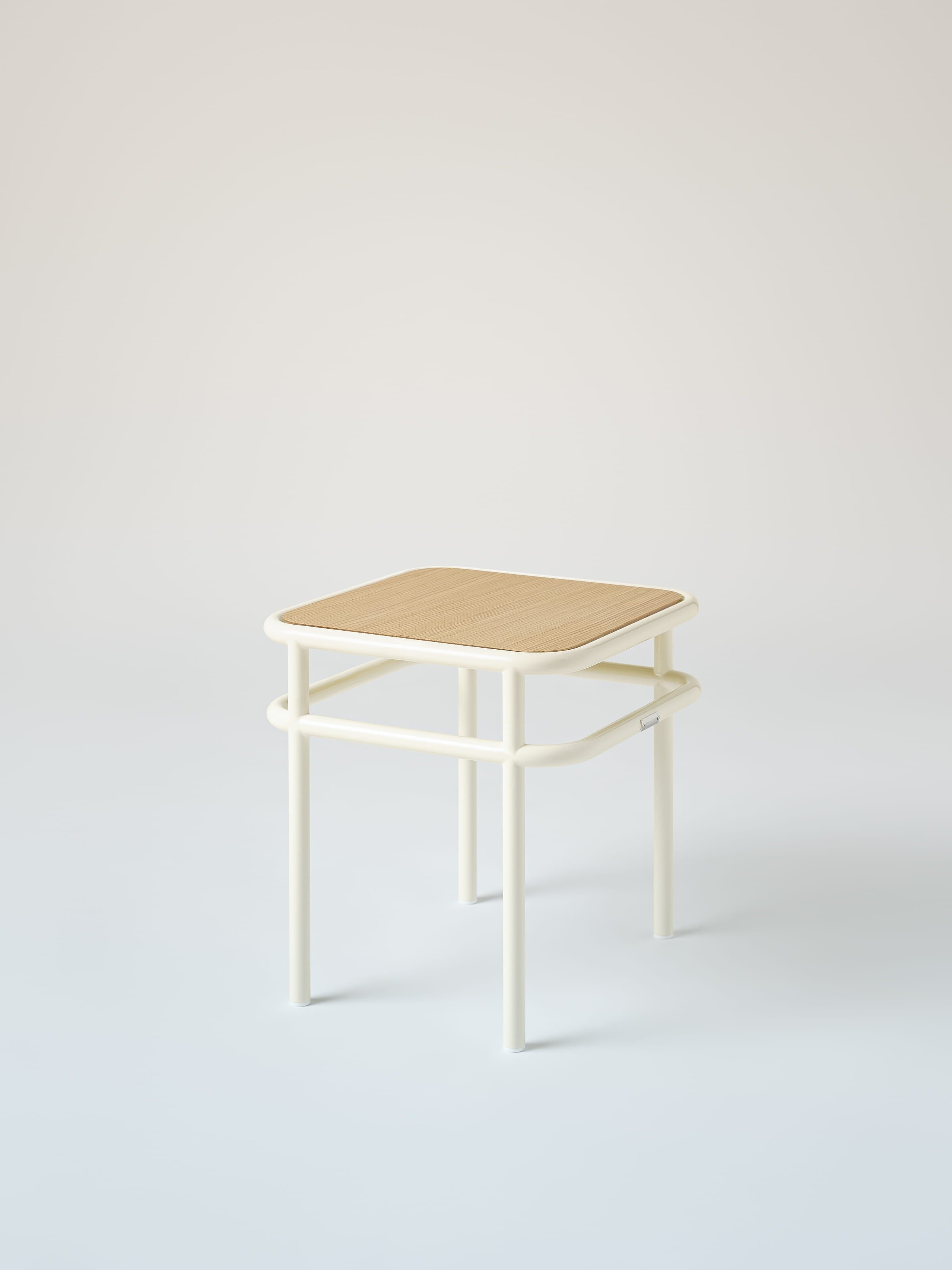 Table d'appoint UD / plateau chêne naturel - Blanc Perlé