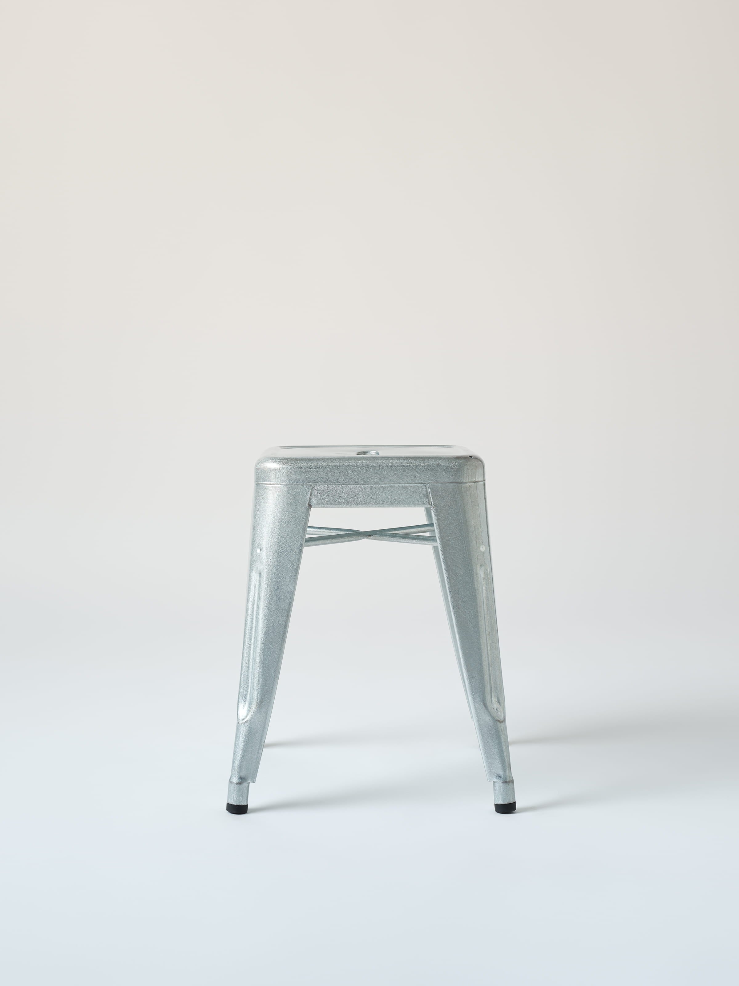 Tabouret H45 - Galvanisé Verni