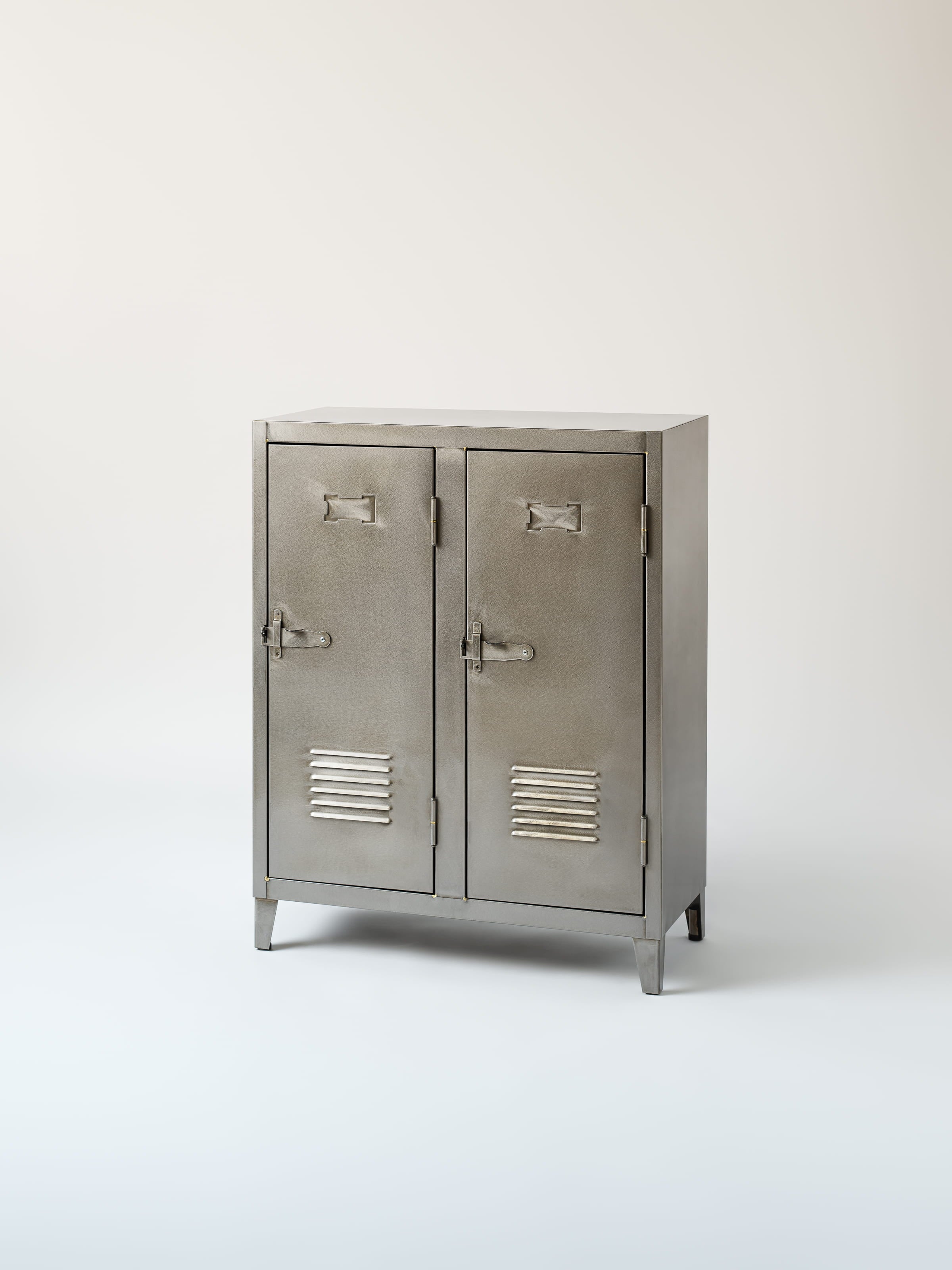 Vestiaire bas B2 - Brut Verni